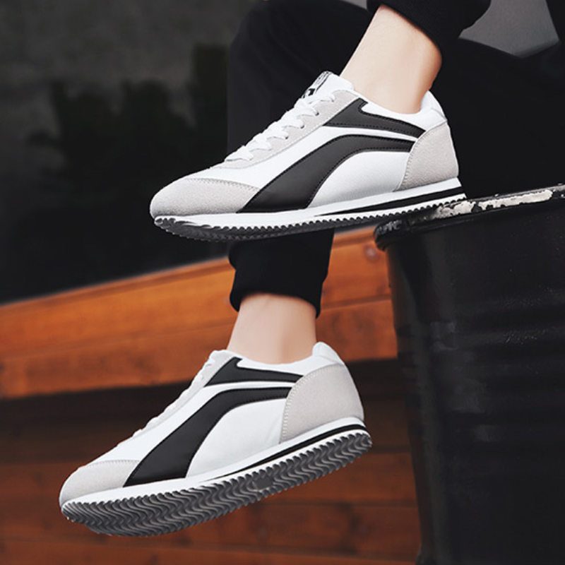 Men's Retro Stride Sneakers