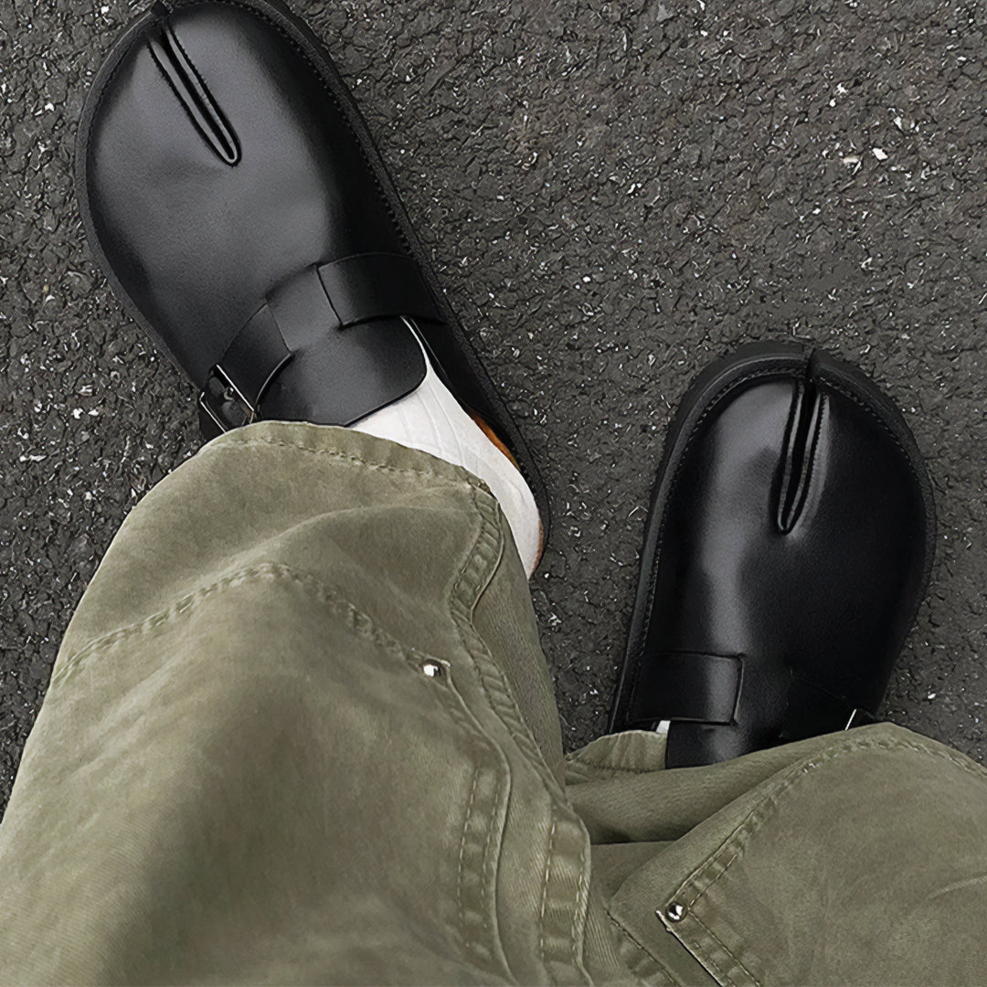 Jasper Men's Tabi Buckle Mules