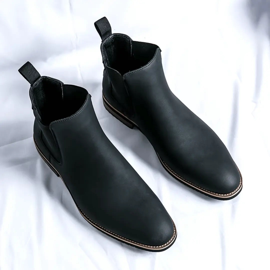 Lawrence Mens' Leather Streamlined Chelsea Boots