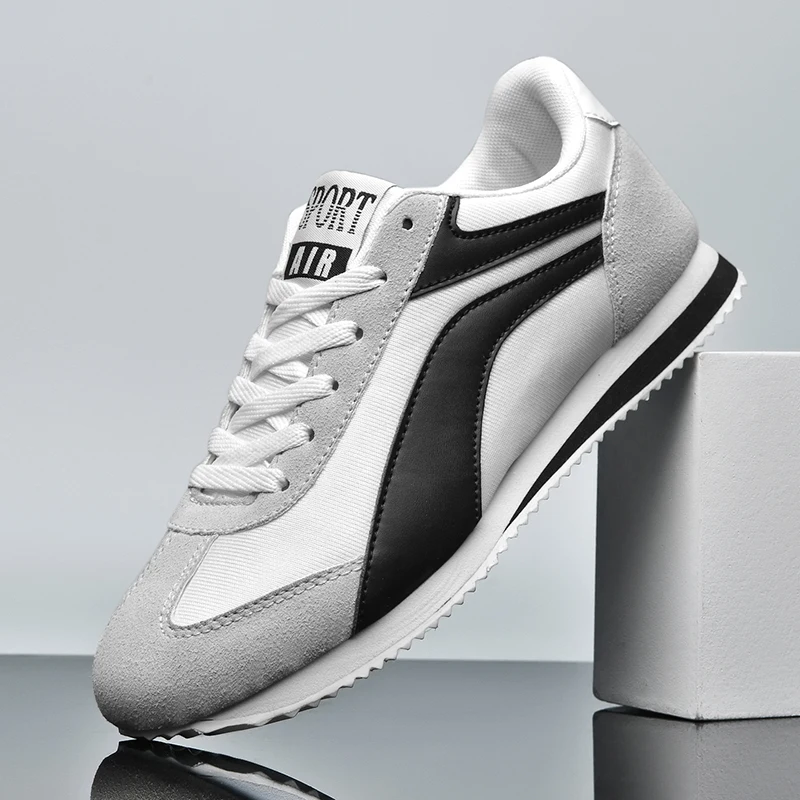 Men's Retro Stride Sneakers