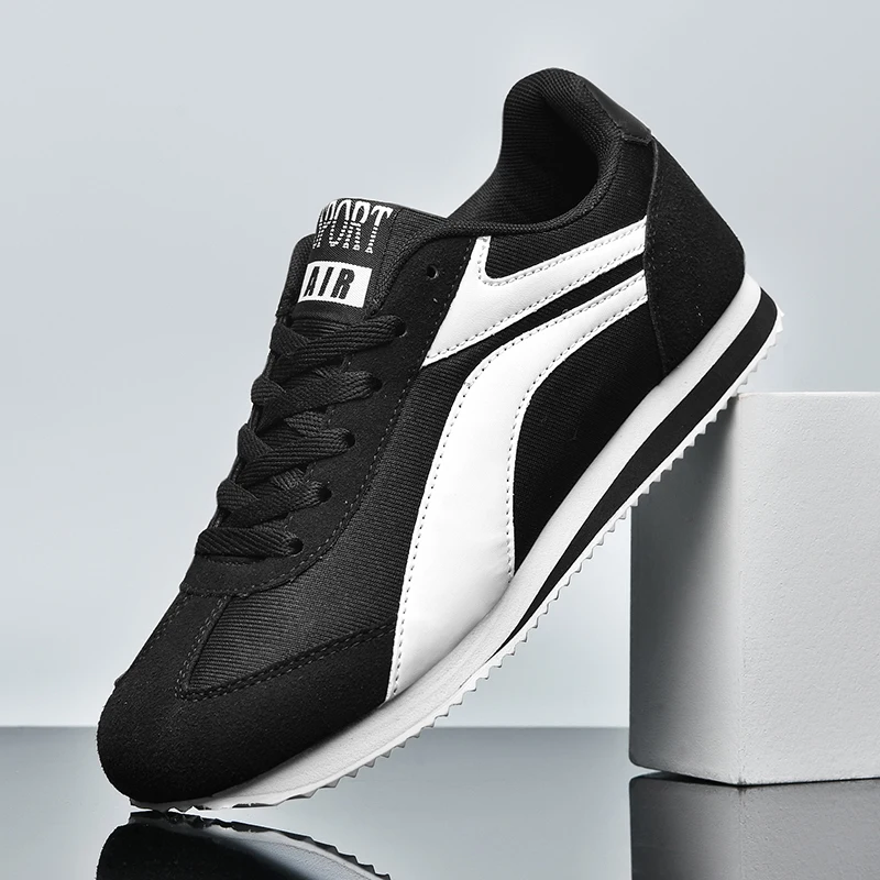 Men's Retro Stride Sneakers