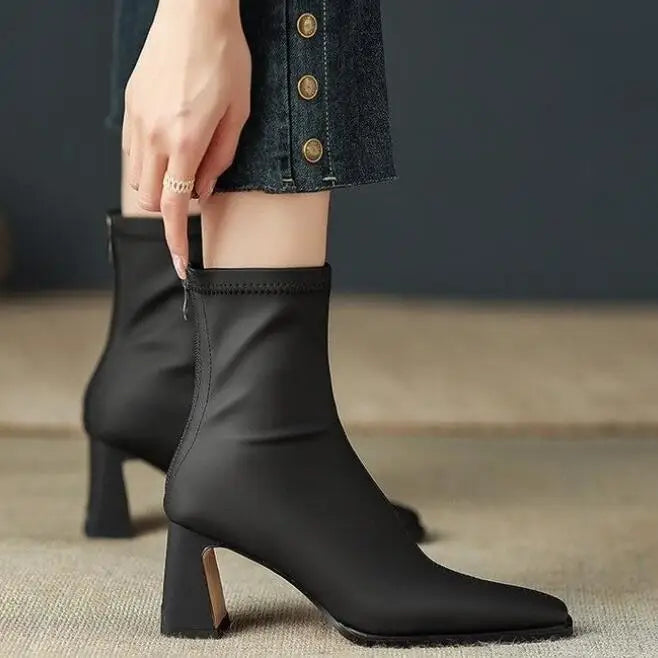 Karolina Leather Chelsea Ankle Boots