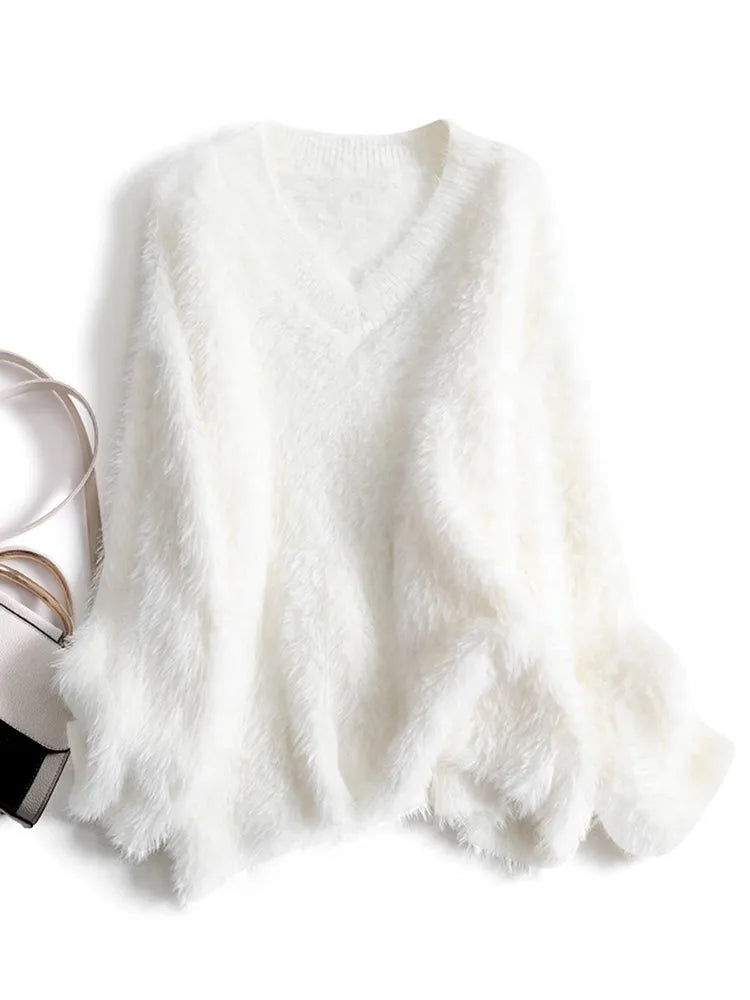 Cassidy Women's Soft Plush Pullover