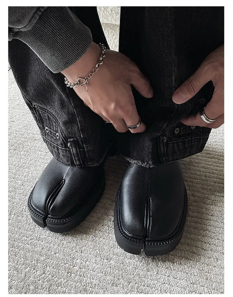 Men's Obsidian Leather Tabi Loafers