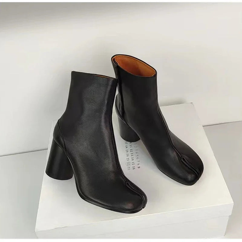 Women's Split-Toe Tabi Ankle Boots