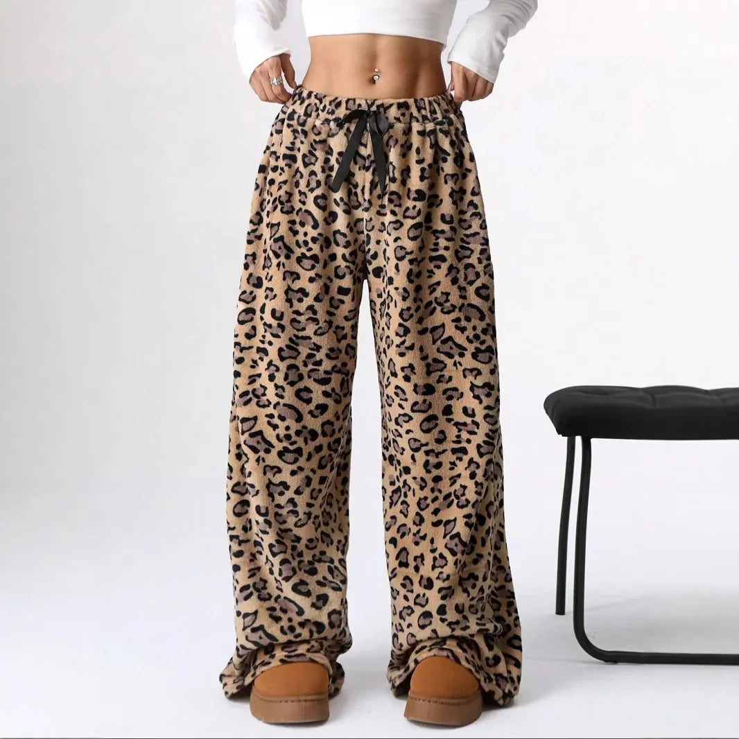 Madaline Women's Leopard Velvet Pants