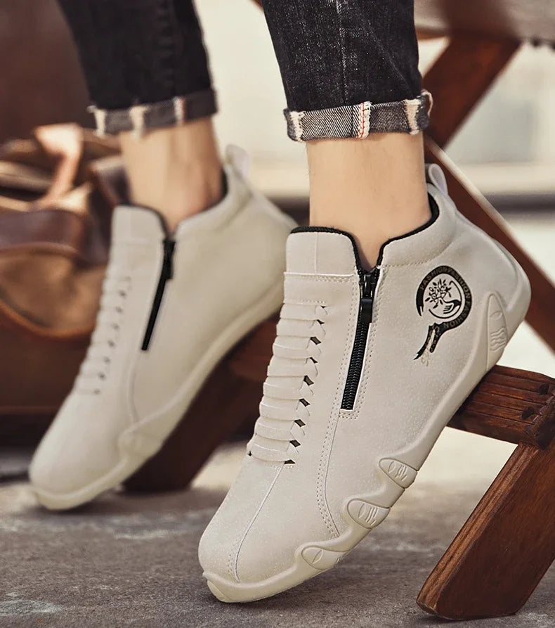 Downtown Classic Leather Sneakers